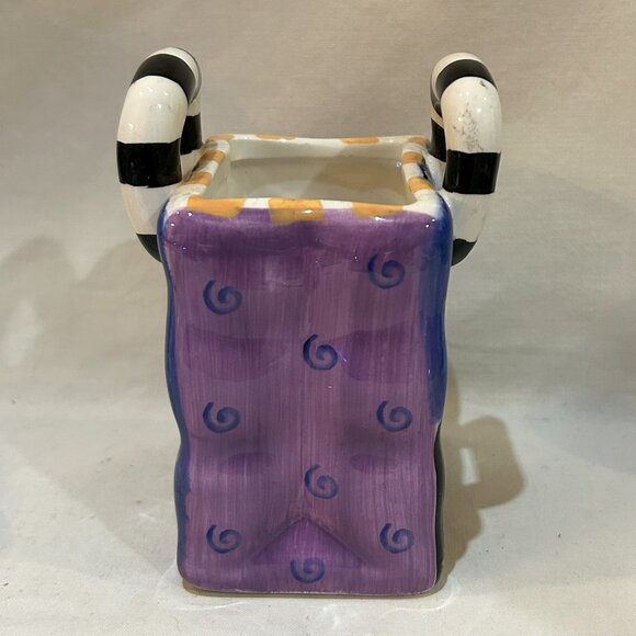 Milson & Louis Hand Painted Ceramic Planter Whimsical Cat on Shopping Bag Tote - Picture 2 of 10